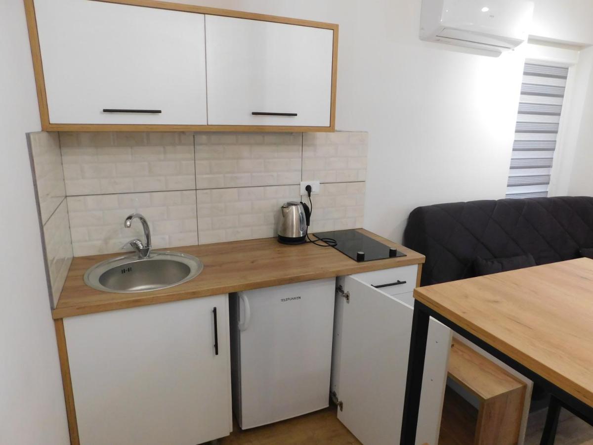 Apartments J&M オフリド エクステリア 写真