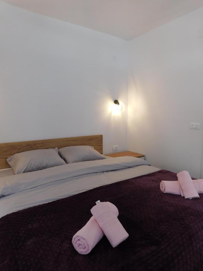 Apartments J&M オフリド エクステリア 写真